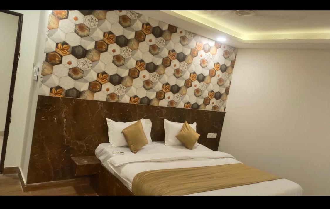 Siddi Vinayaka Hotel حيدر أباد المظهر الخارجي الصورة